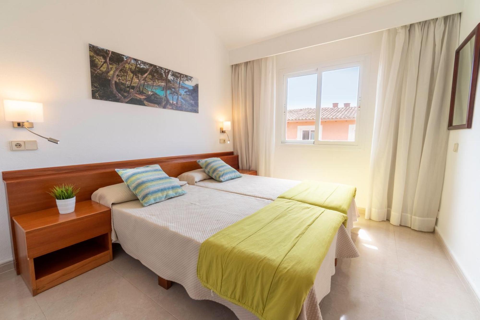 كالا مييور Aparthotel Ciudad Laurel الغرفة الصورة