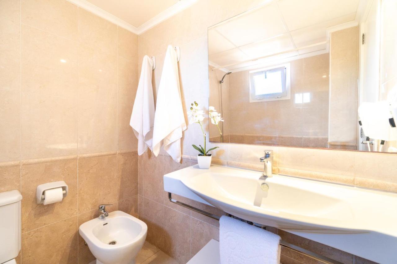 كالا مييور Aparthotel Ciudad Laurel المظهر الخارجي الصورة